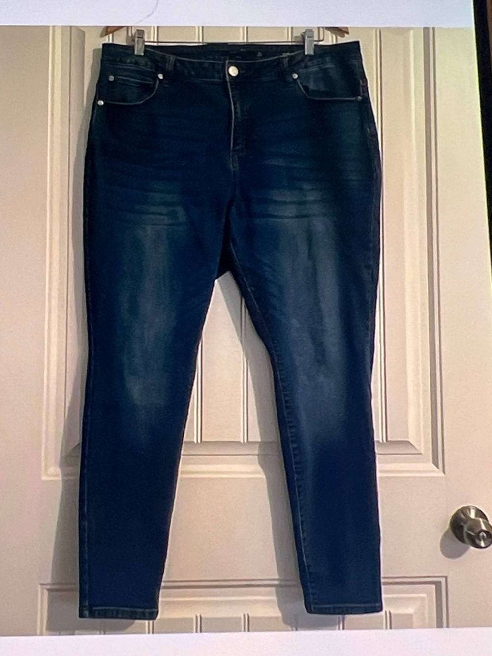 Tahari Kelley mid rise Skinny Jeans